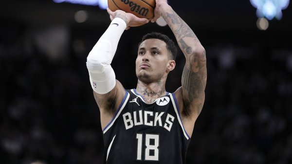 American News: Bucks khám phá 