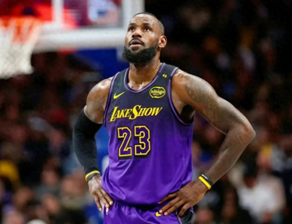 Tại sao Lakers từ bỏ James 24+